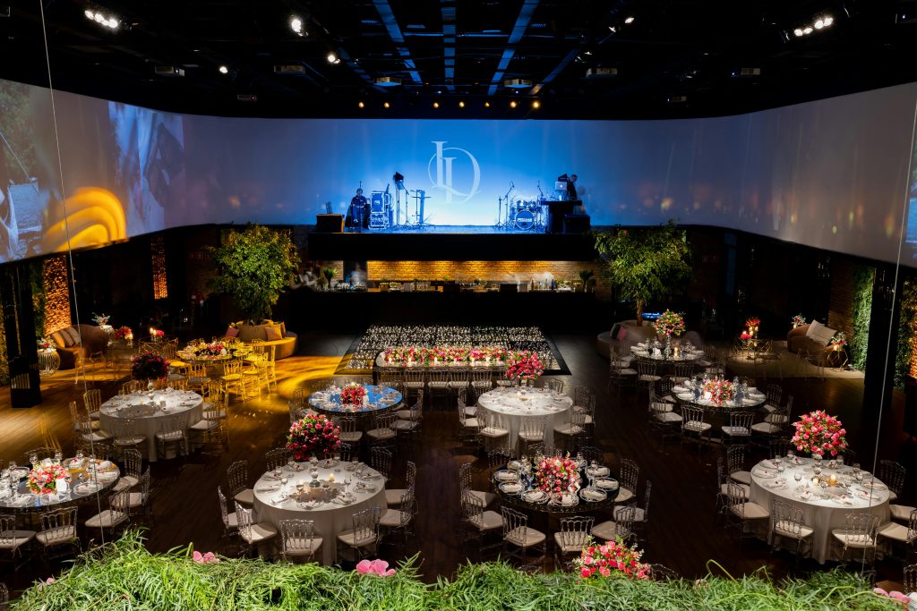 Professional custom corporate events Toronto conference setup — illuminate EVENTS leadership conference and gala planning GTA